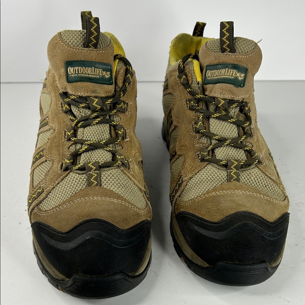 Outdoor Life Men's Tan and Black Athletic Shoes